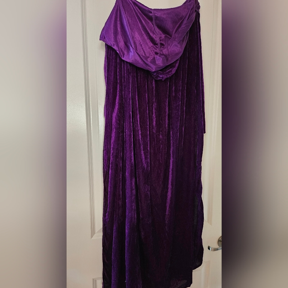 🍍Purple Hooded Cape